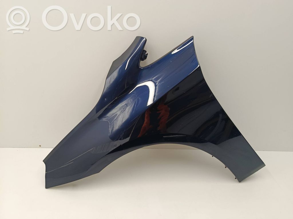 BMW 2 F46 Крыло 