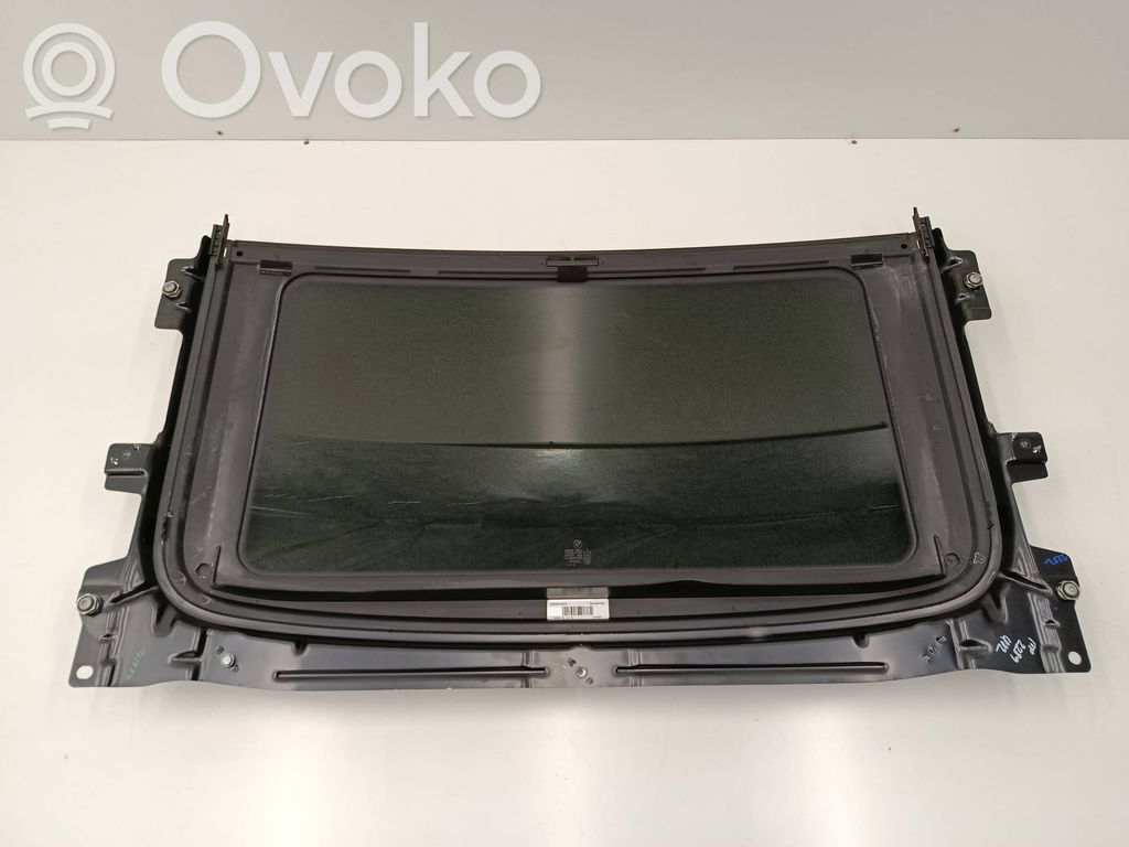 BMW X1 E84 Stoglangio stiklas 