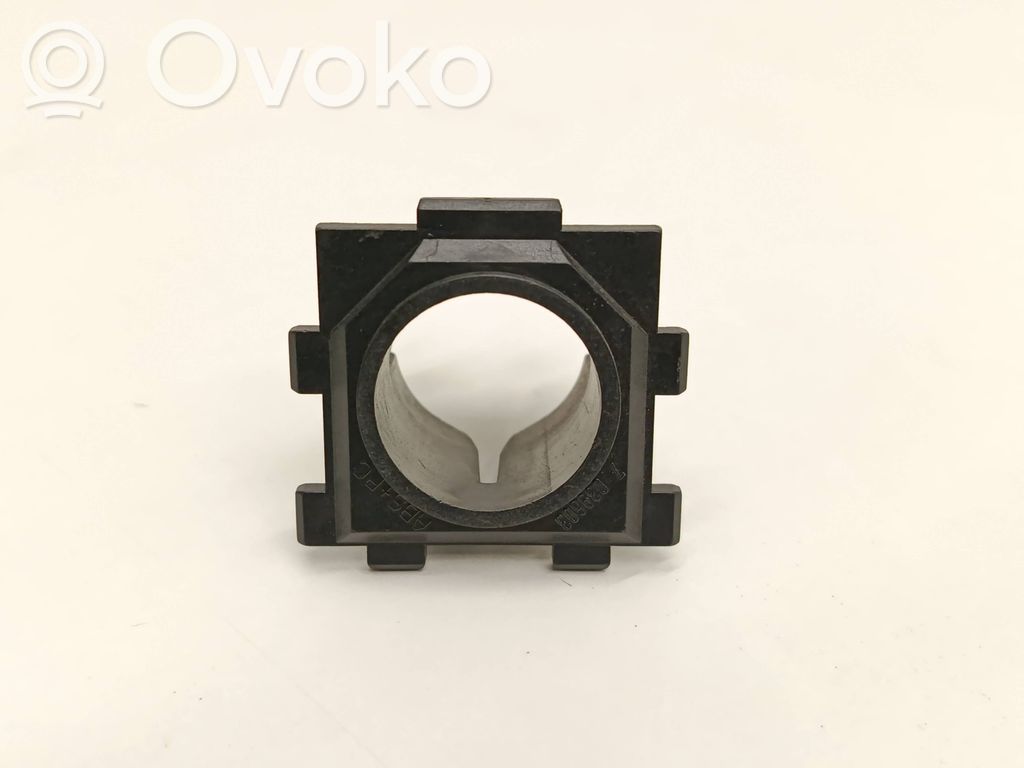 Front parking sensor holder (PDC)   7039603