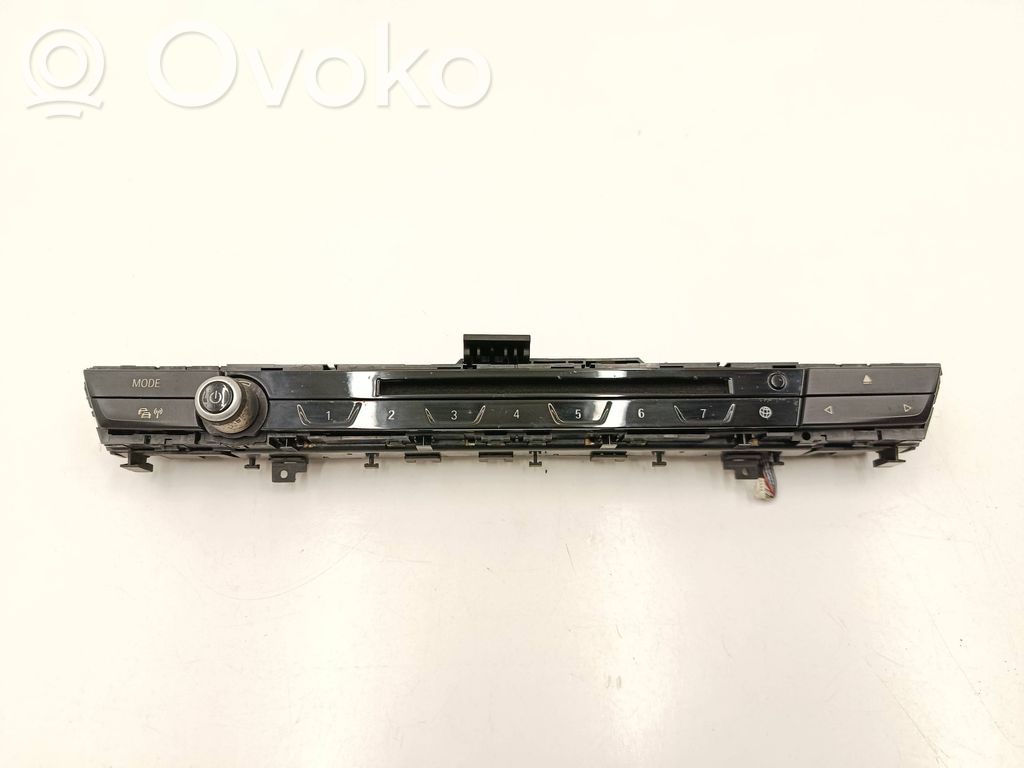 BMW 5 G30 G31 G38 Sound control switch 