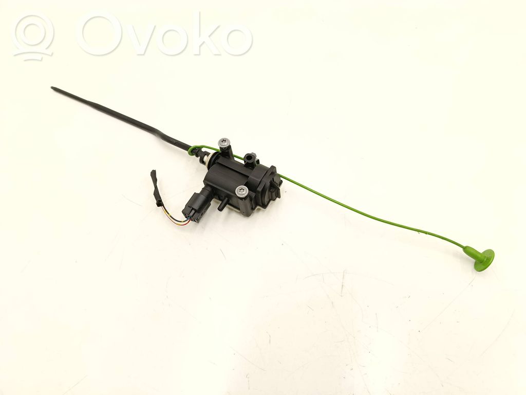 BMW 5 F10 F11 Motorino del tappo del serbatoio del carburante 