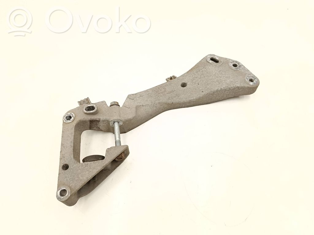 BMW X1 E84 Gearbox mounting bracket 