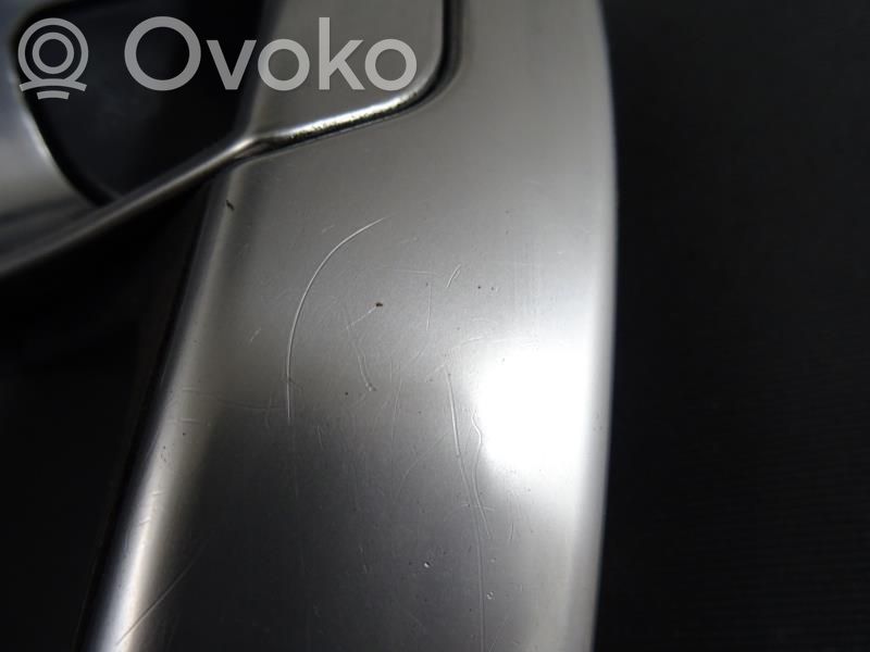 Nissan Primera Boczki / Poszycie drzwi przednich