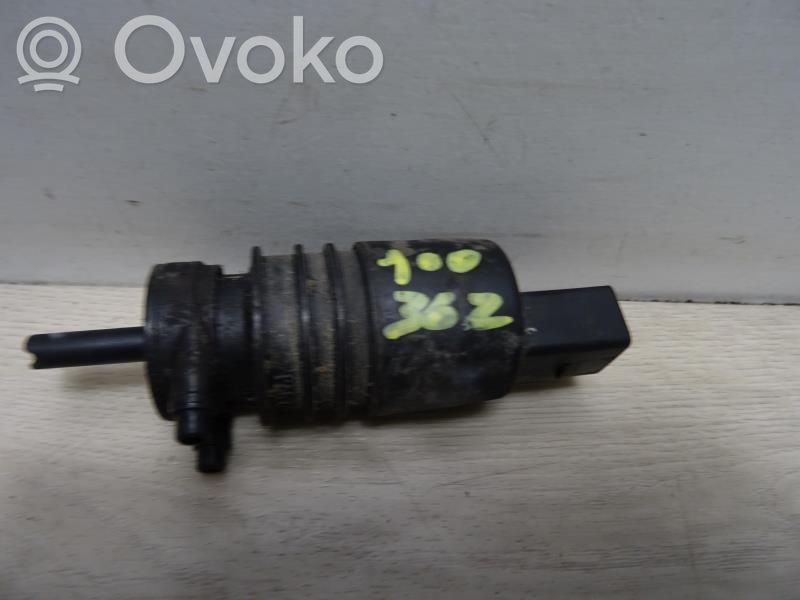 Windscreen/windshield washer pump