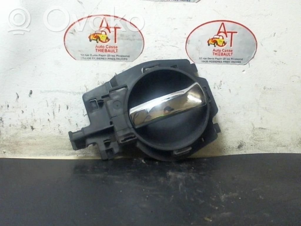 Manecilla interna puerta delantera   00009143K3,00009143K3