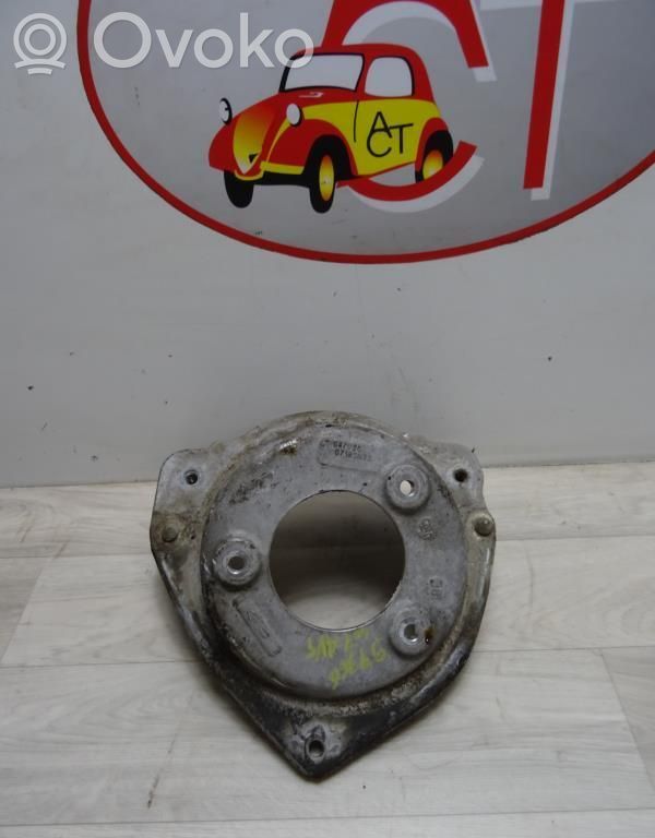 Peugeot 407 Plaukti un sviras 