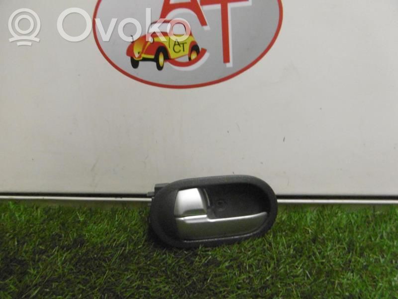 Mitsubishi Colt Etuoven sisäkahva 