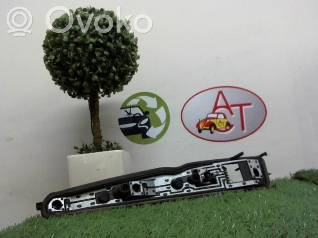 Opel Meriva A Éclairage de plaque d'immatriculation 