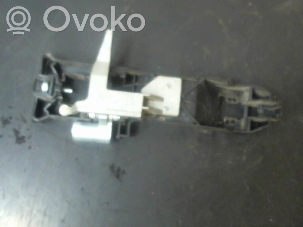 Nissan Note (E11) Galinių durų spyna 
