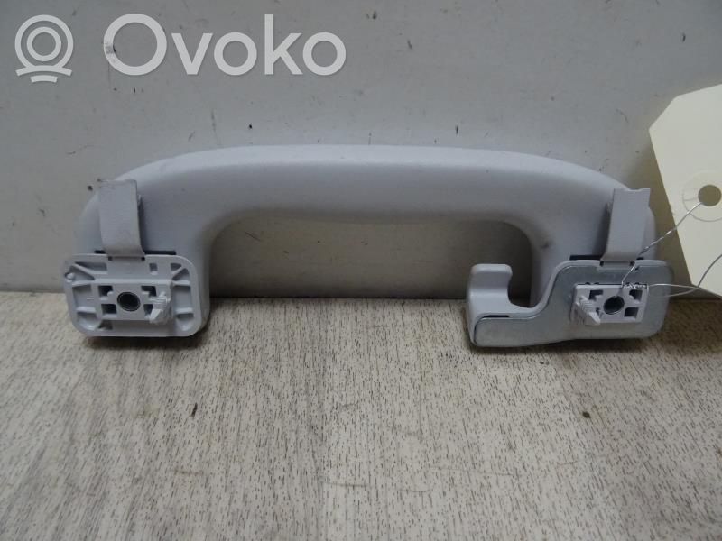Opel Corsa E A set of handles for the ceiling 