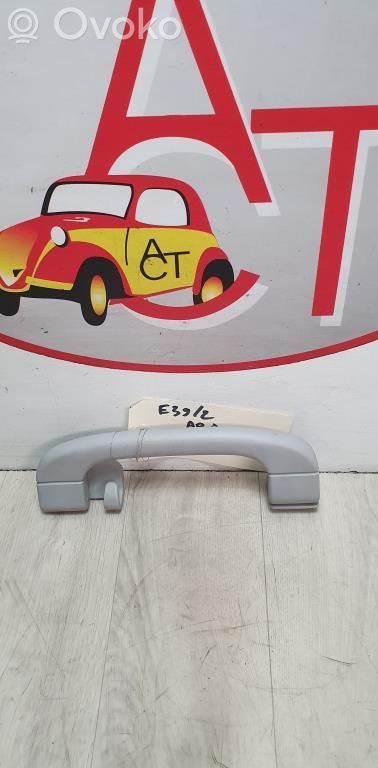 BMW 5 E39 Un set di maniglie per il soffitto 