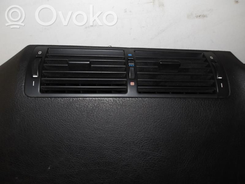 BMW 5 E39 Panelė 