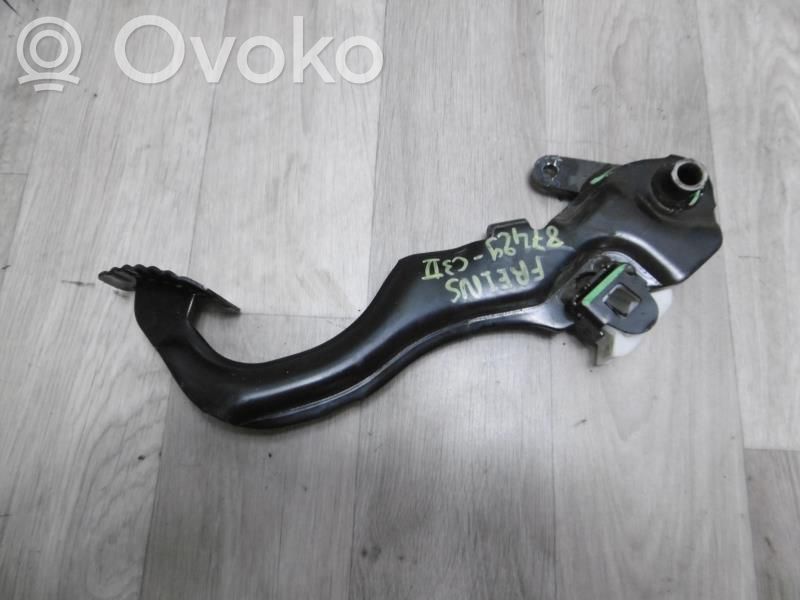 Brake pedal