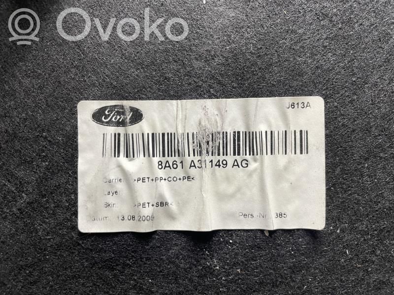 Ford Fiesta Poszycia / Boczki bagażnika 
