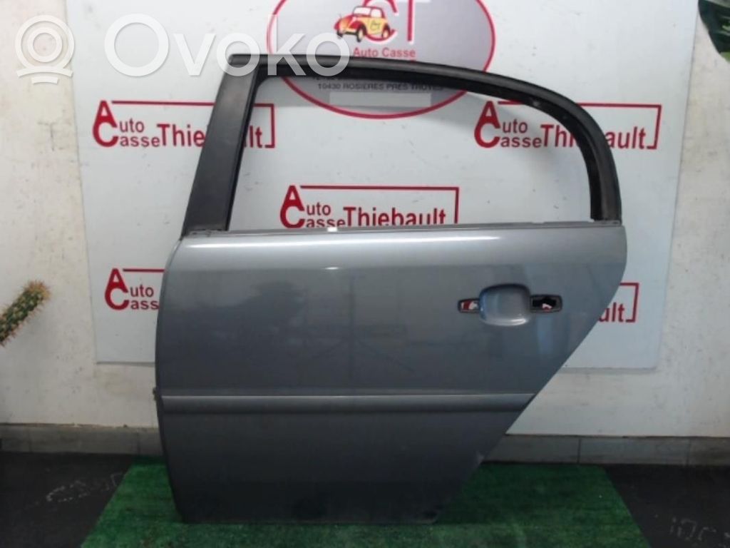Opel Vectra C Galinės durys 