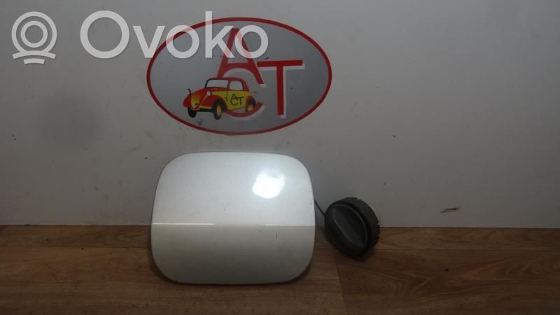 Toyota Corolla E120 E130 Degalų bako dangtelis 