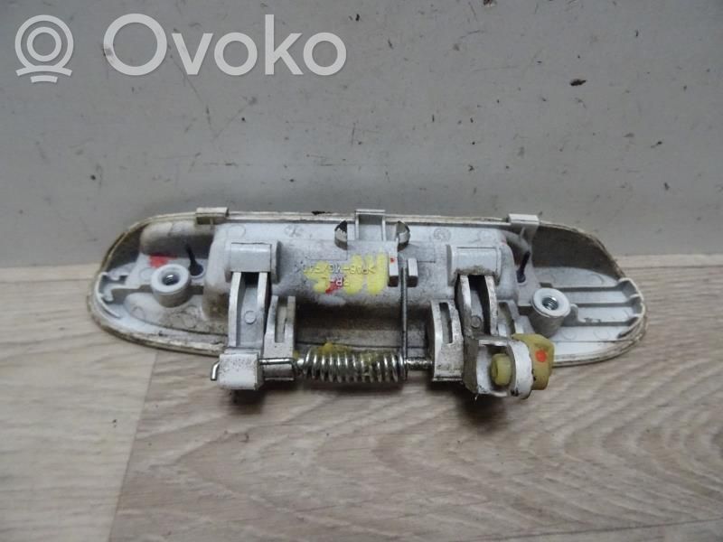Takaoven ulkokahva   8365007010,8365007010