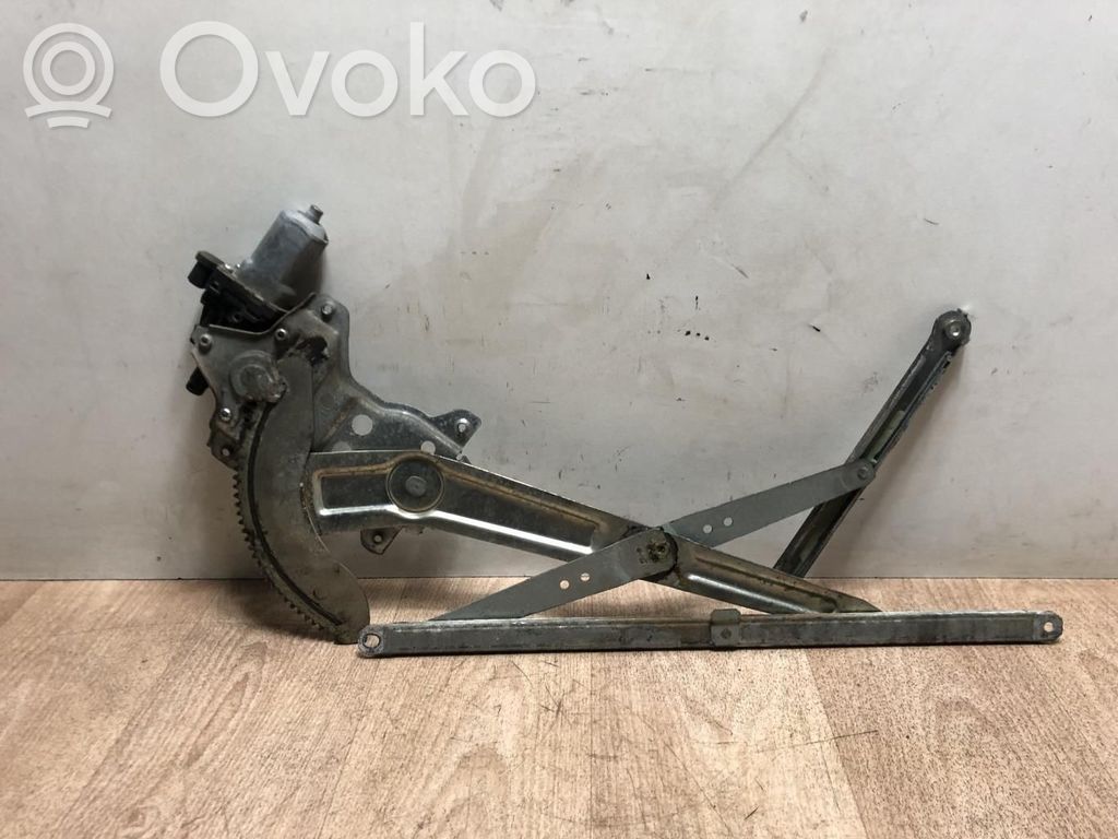 Suzuki SX4 Macara geam față fără motor