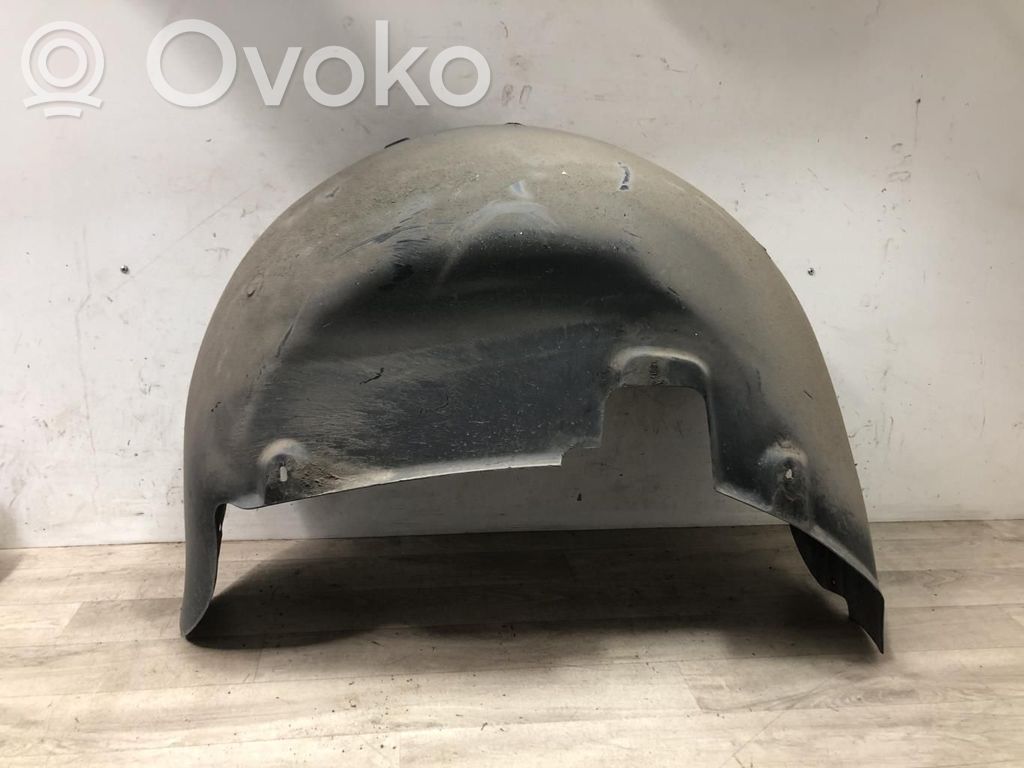 Volkswagen Touareg I Rivestimento paraspruzzi parafango posteriore
