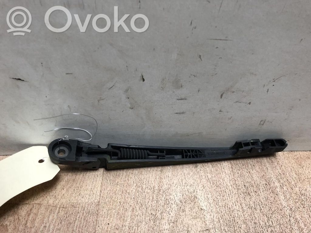 Suzuki SX4 Braccio della spazzola tergicristallo posteriore