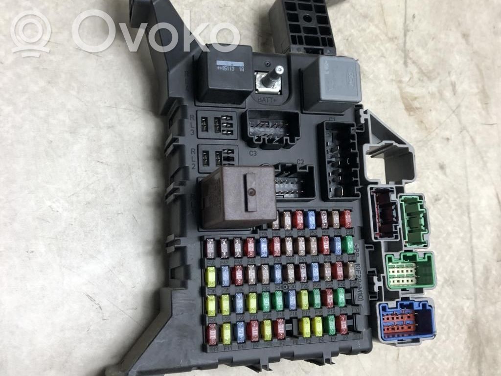 Fuse box set   C2S39830,C2S39830