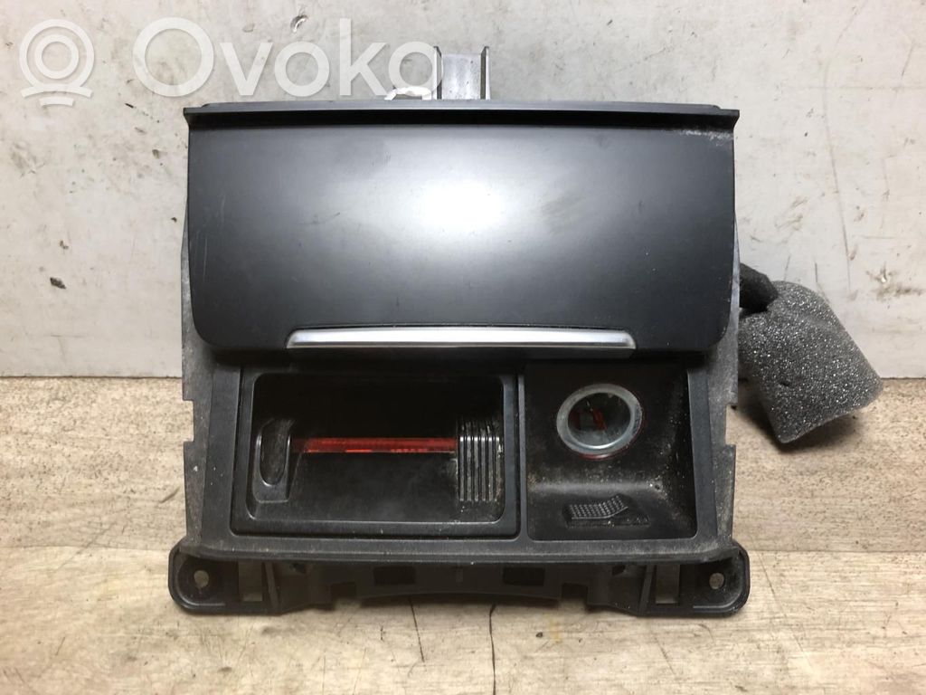 Cenicero (delantero)   420087017,420087017