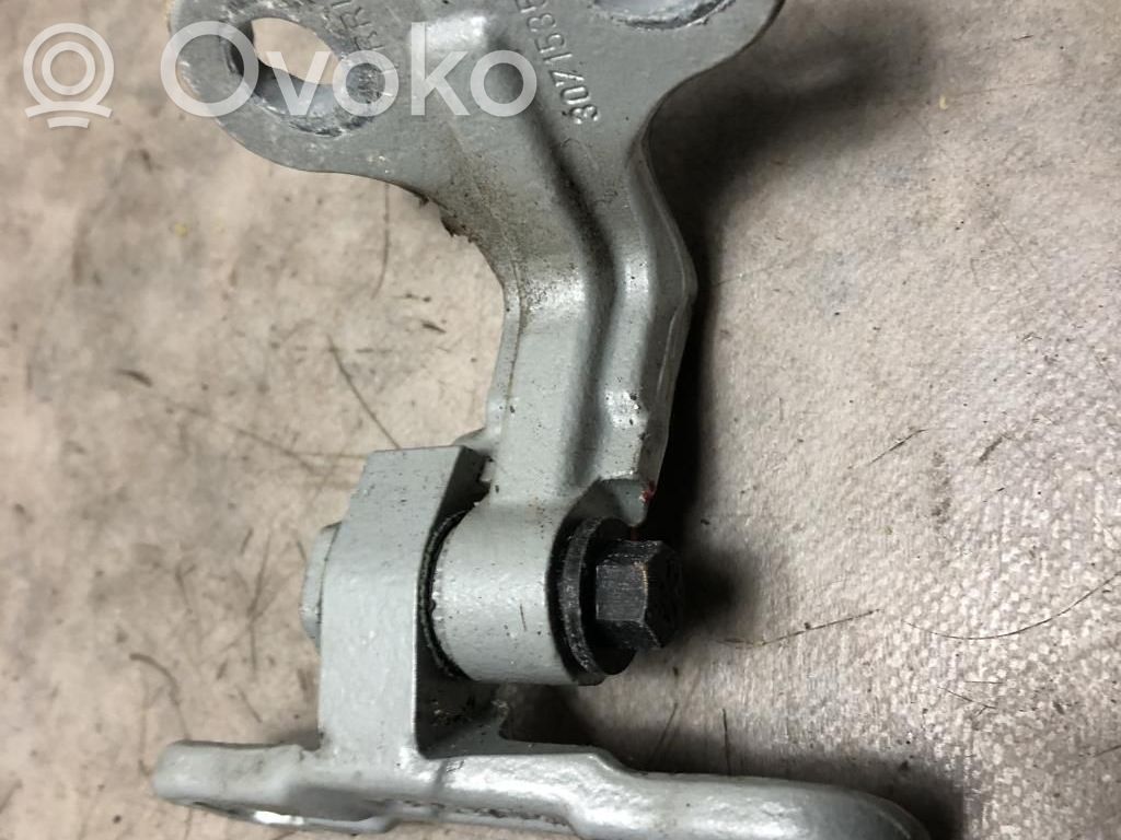 Front door hinge set   31352164,31352164