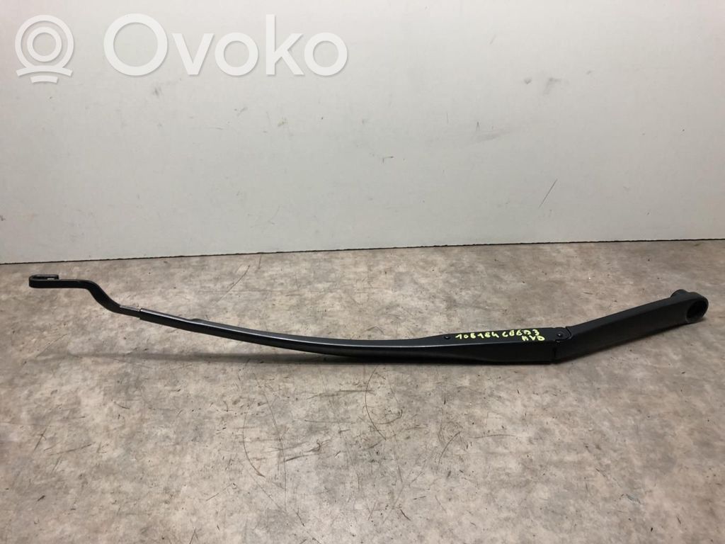 KIA Ceed Front wiper blade arm 