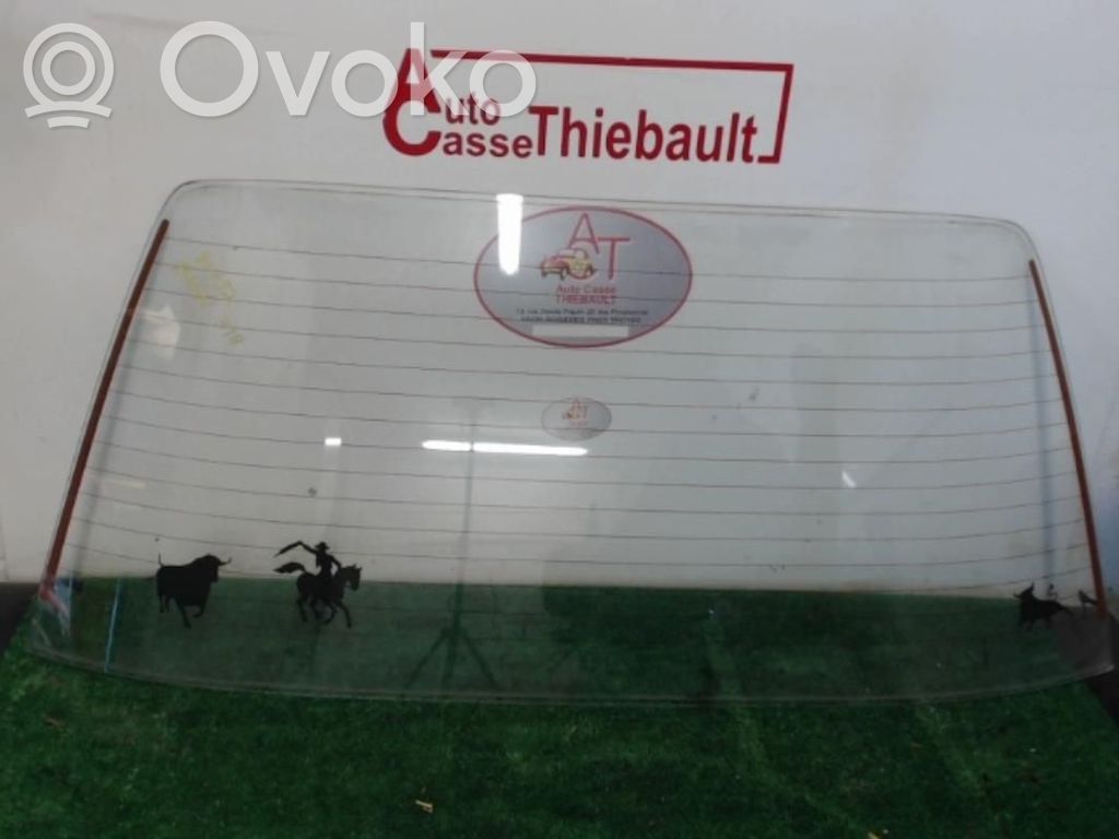 BMW 3 E30 Rear windscreen/windshield window 
