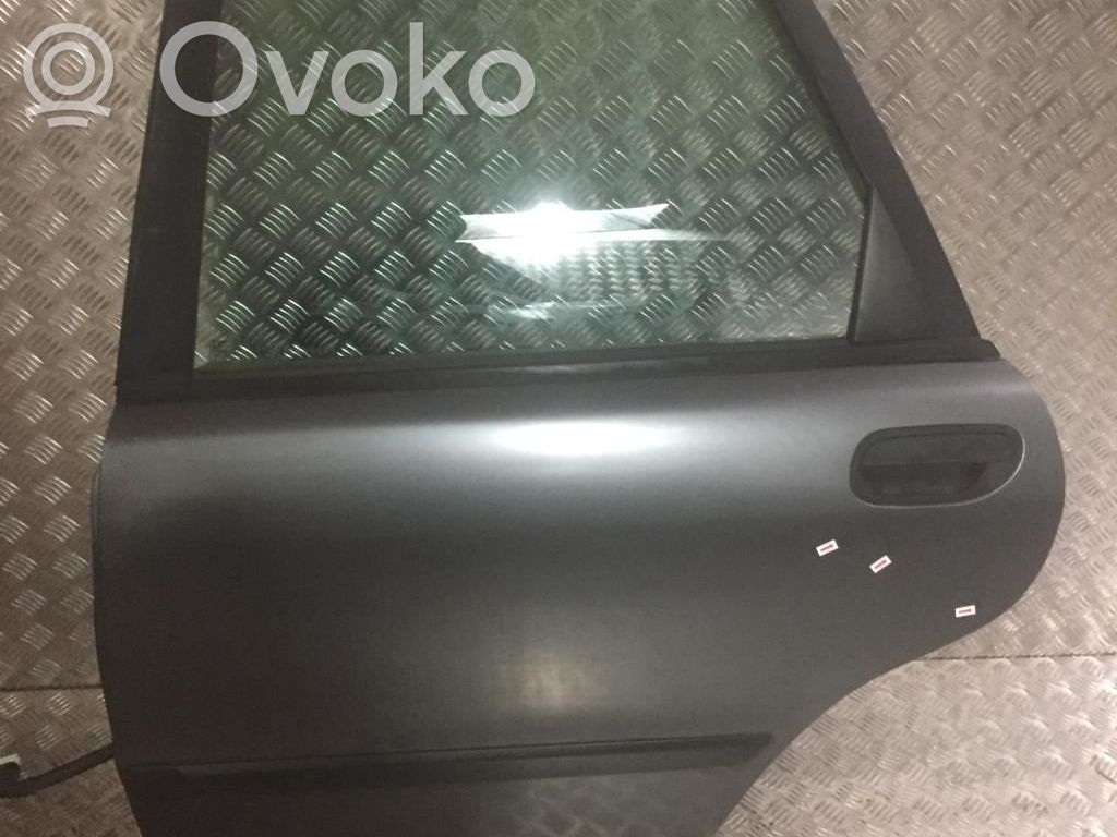 Volvo S40, V40 Galinės durys 
