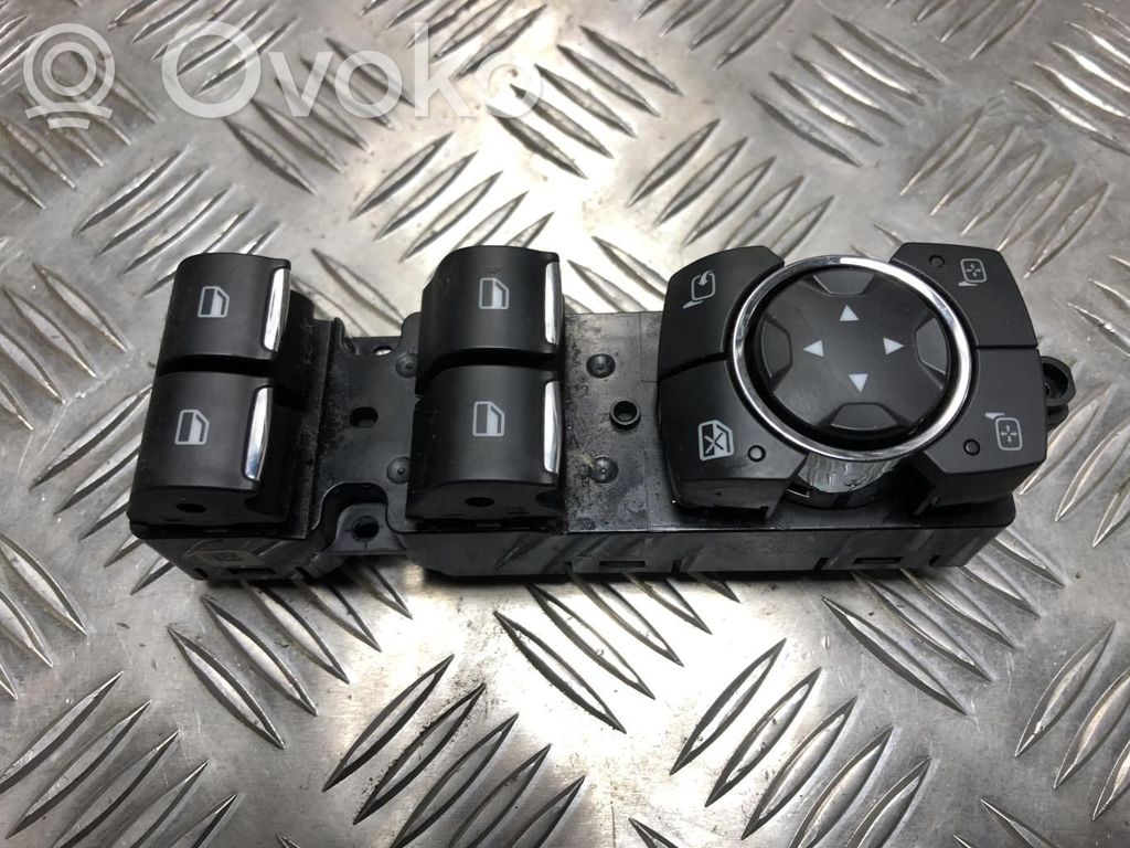Ford Ecosport Electric window control switch 