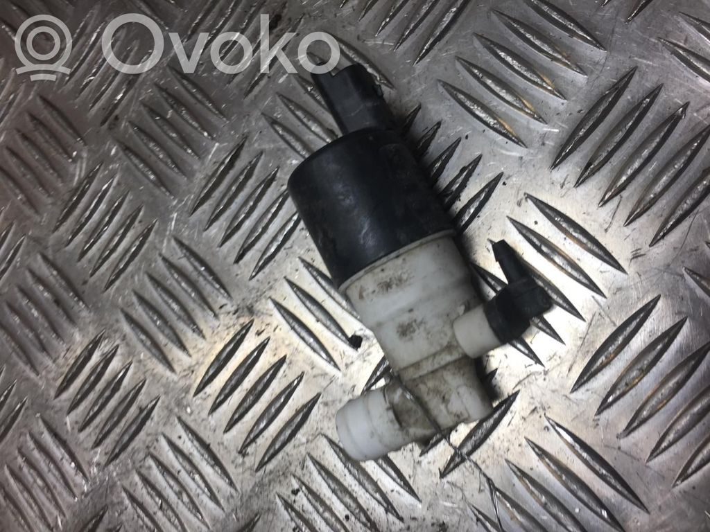 Citroen Berlingo Windscreen/windshield washer pump 