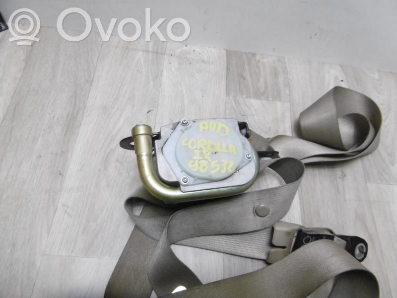 Toyota Corolla E120 E130 Sicherheitsgurt vorne 