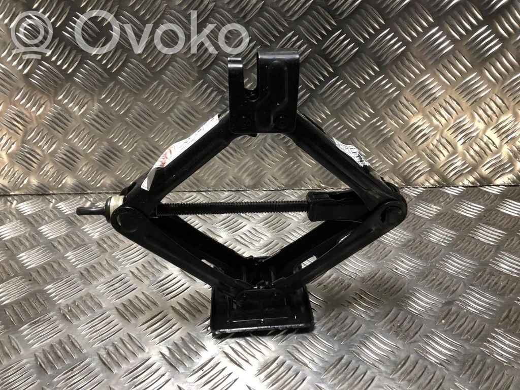 Lancia Ypsilon Lift Jack 