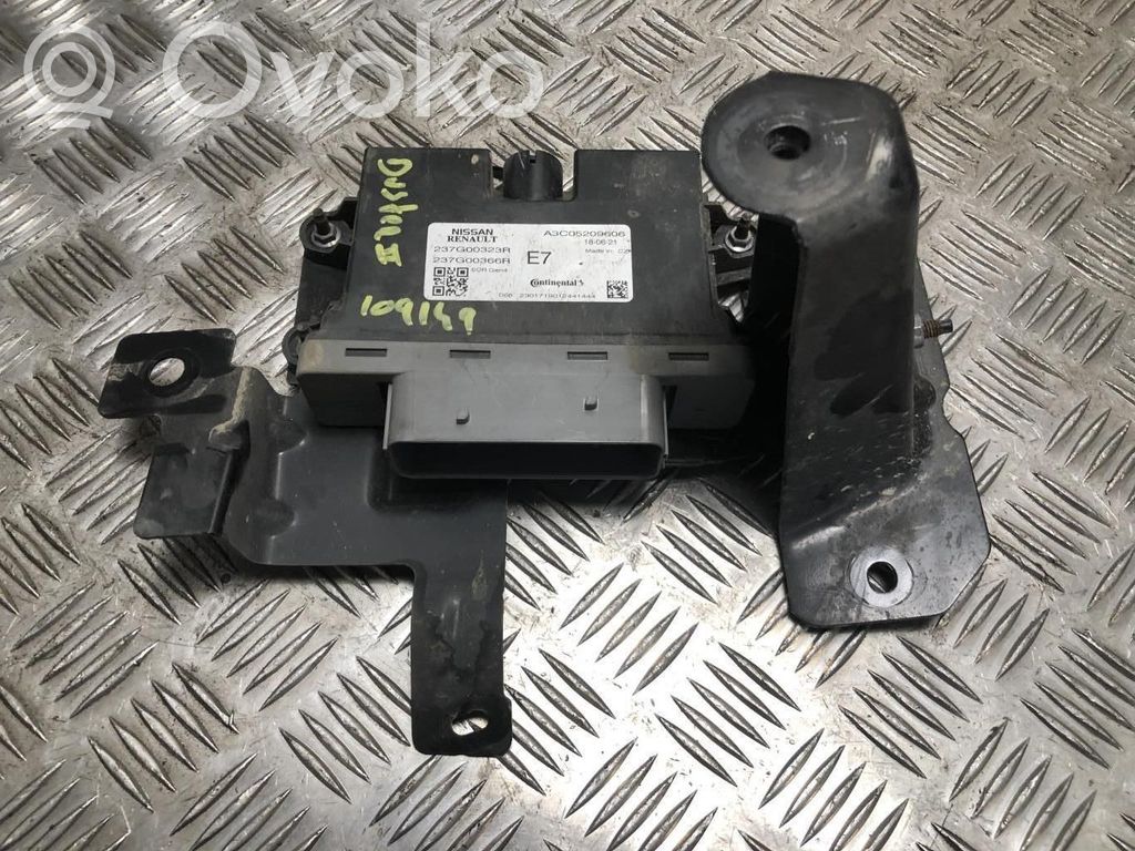 Dacia Duster Engine control unit/module 