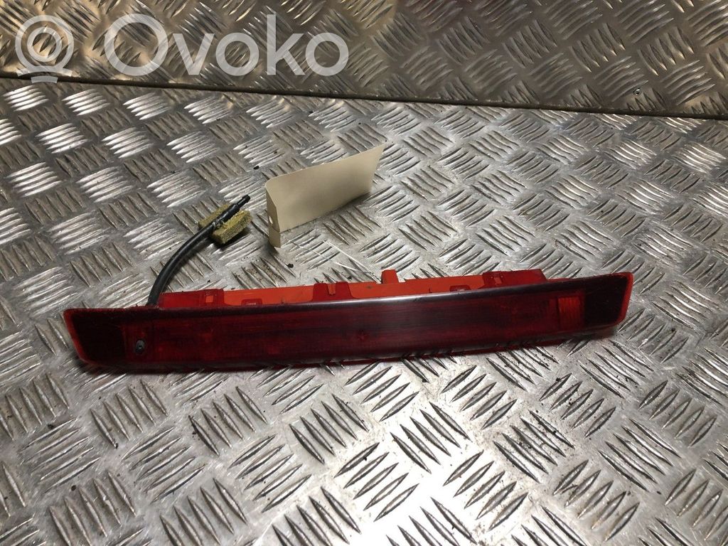 Ford B-MAX Third/center stoplight 