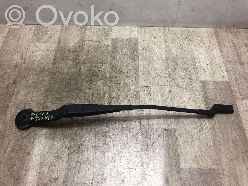 Ford Focus Front wiper blade arm 
