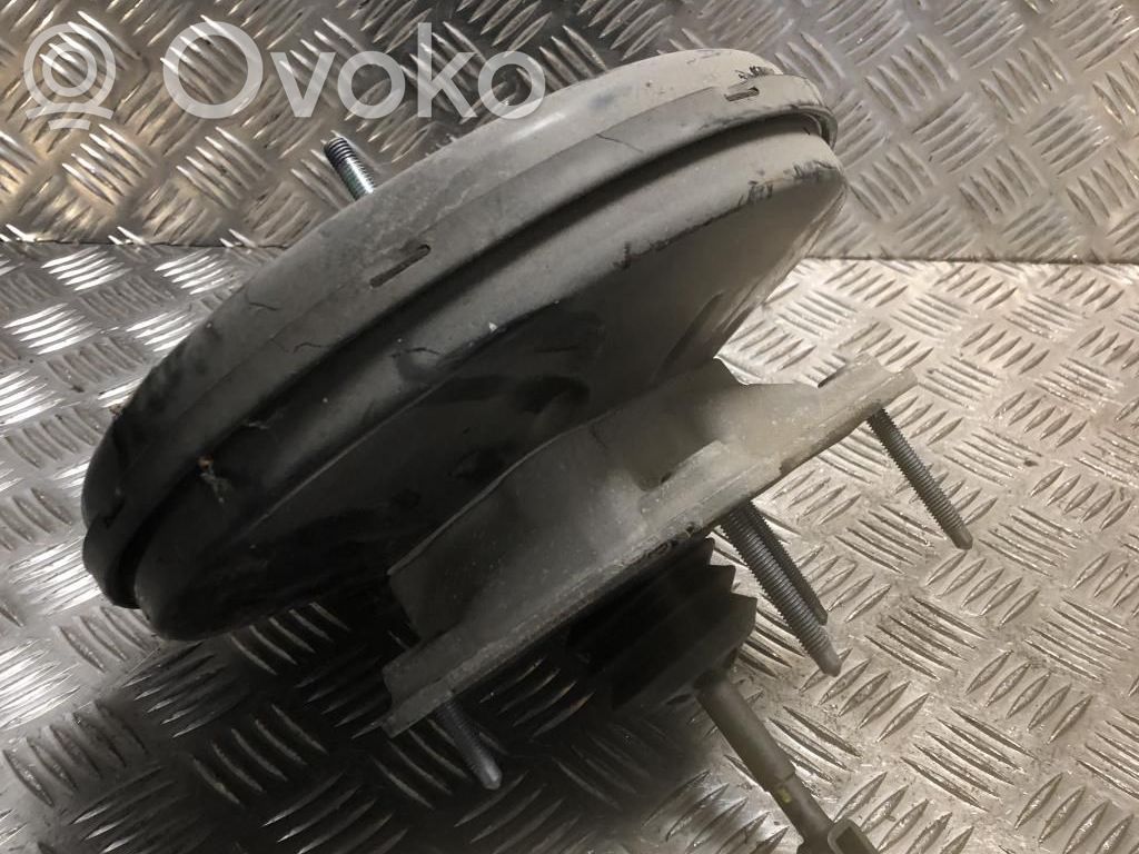 Renault Captur Brake booster 