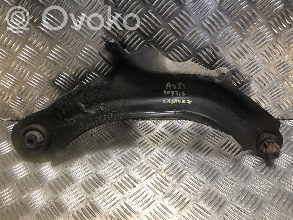 Renault Captur Front control arm 