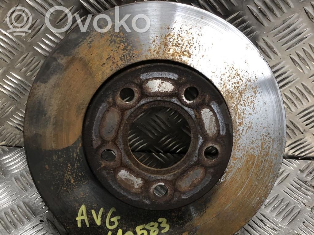 Volvo C30 Etujarrulevy 