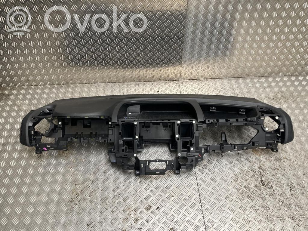 Renault Trafic III (X82) Dashboard 
