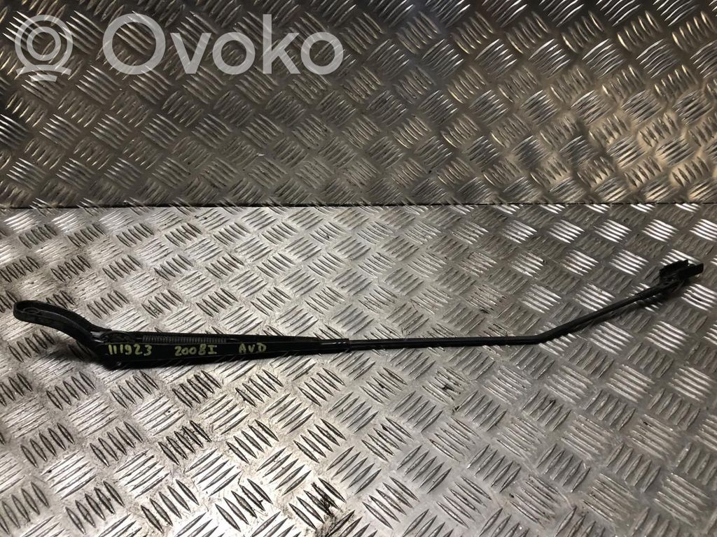Peugeot 2008 I Ramię wycieraczki szyby przedniej / czołowej 