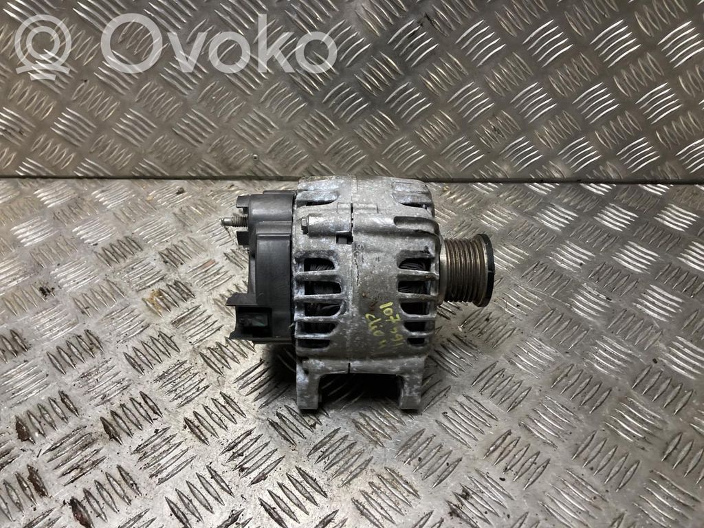 Renault Clio IV Ģenerators 
