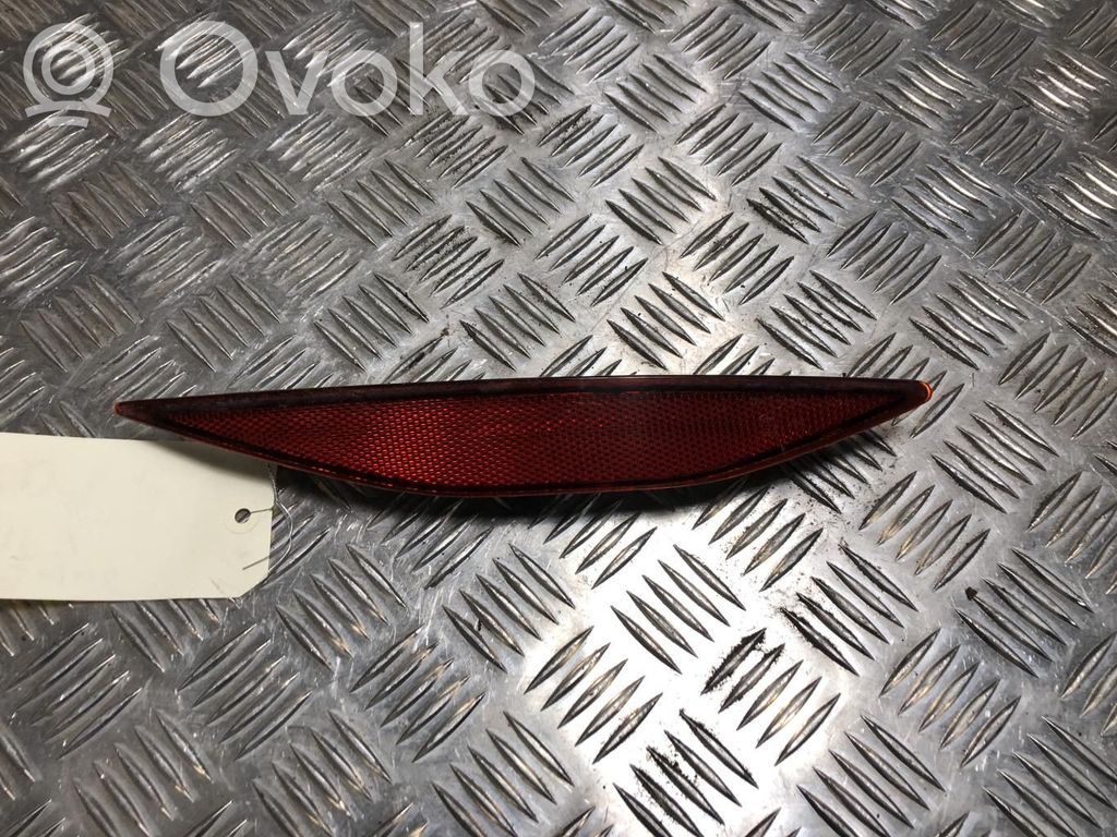 Volkswagen Golf VII Reflector spate 