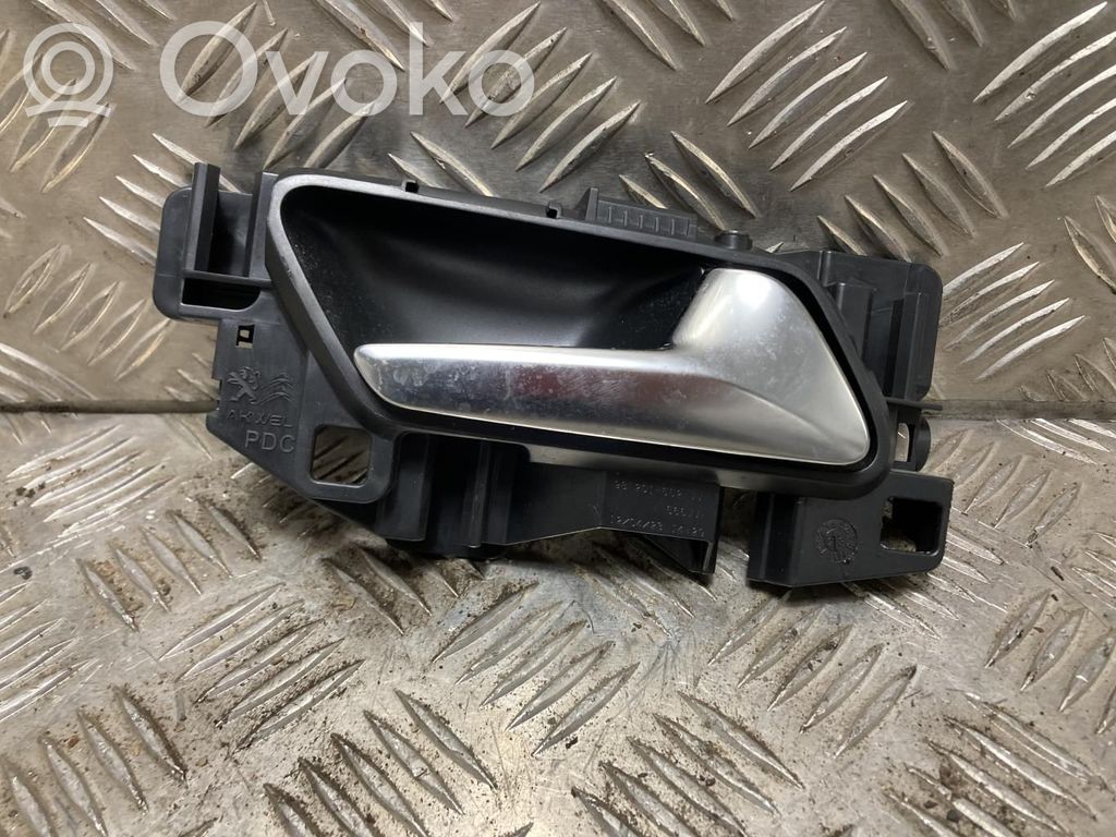 Peugeot 208 II Maniglia interna per portiera anteriore