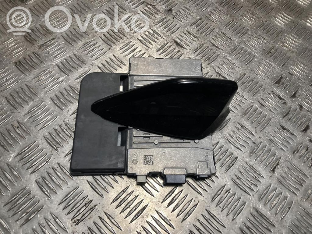 Peugeot 208 II Antenna autoradio
