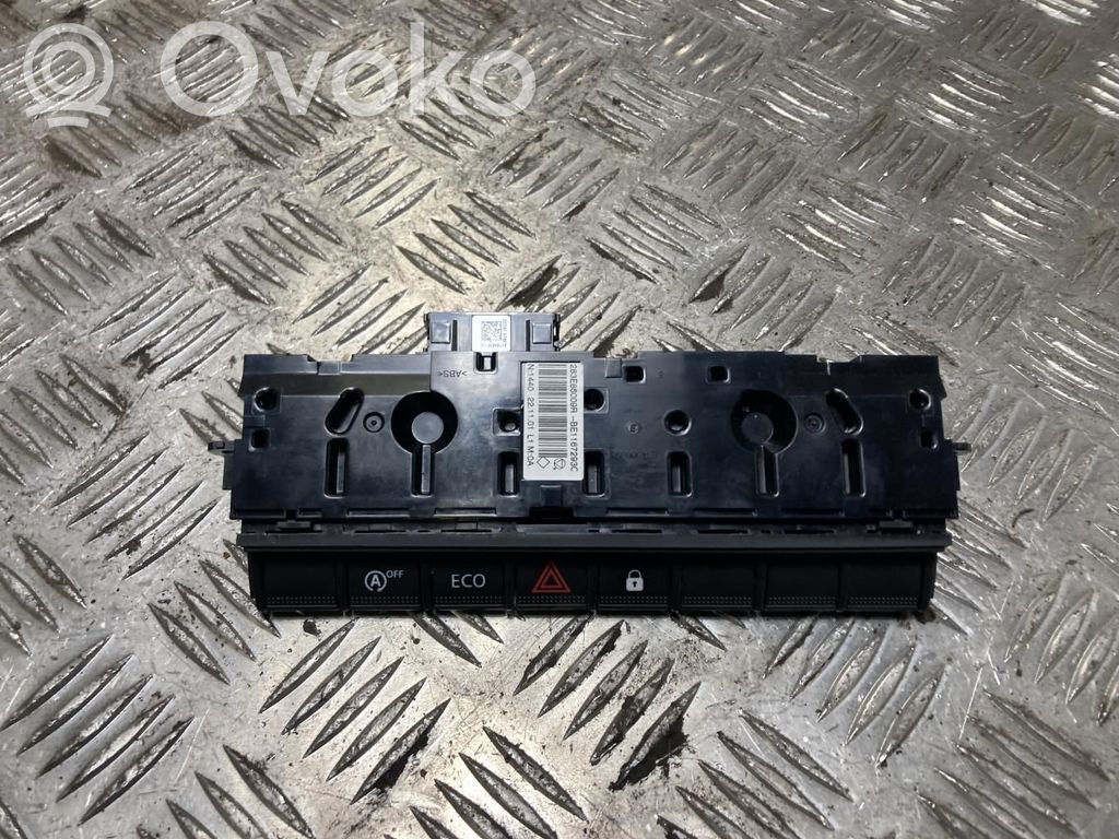 Hazard light switch   283E86009R,283E86009R