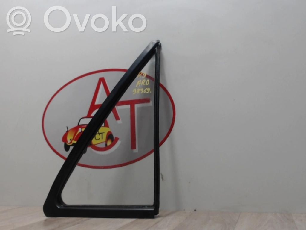 Vidrio lateral trasero