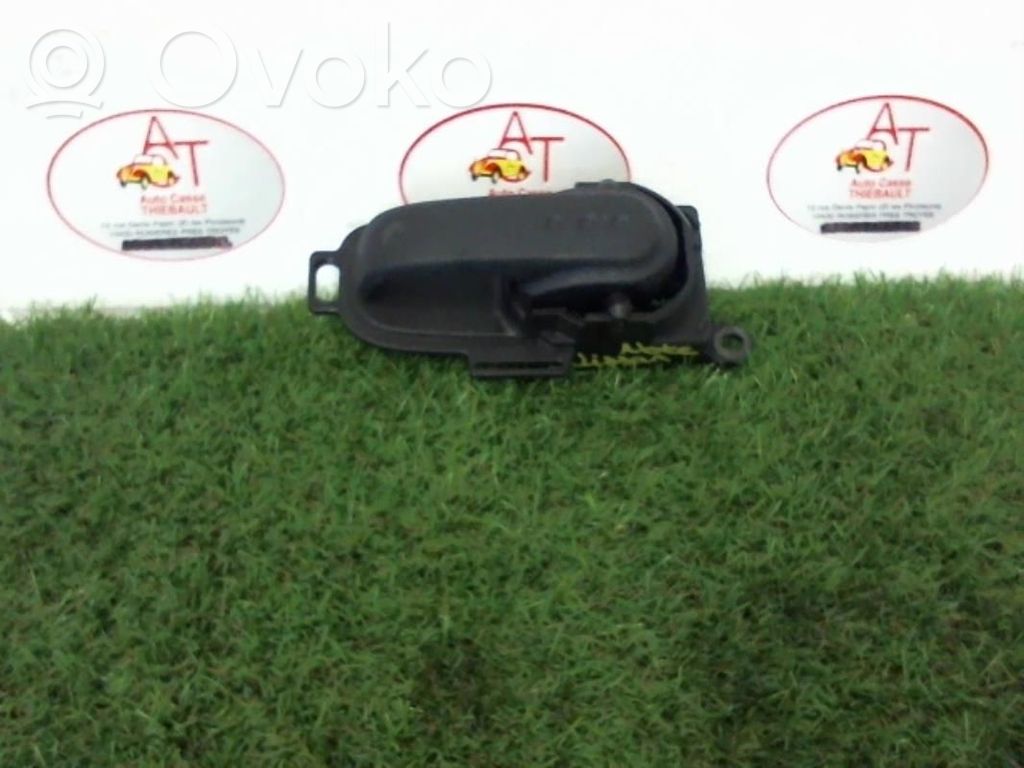Manecilla interna puerta delantera   80670AX603,80670AX603