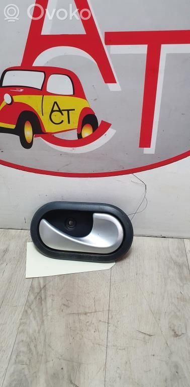 Manecilla interna puerta delantera   8200735218,8200735218